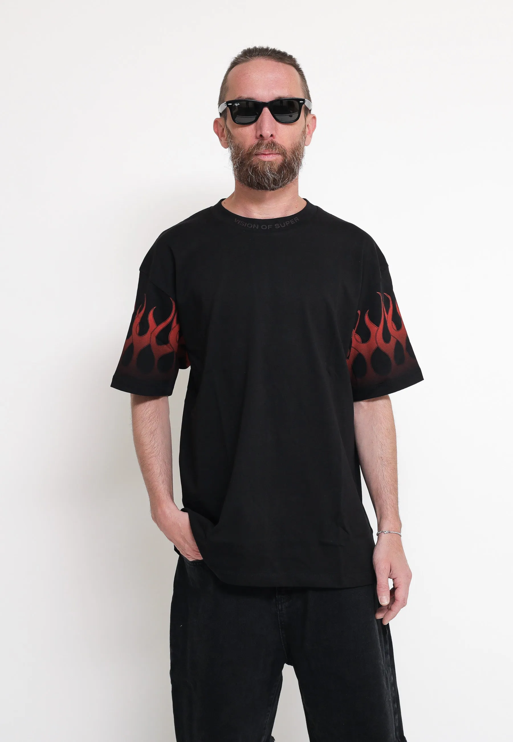 Black T-Shirt Whit Red Flames