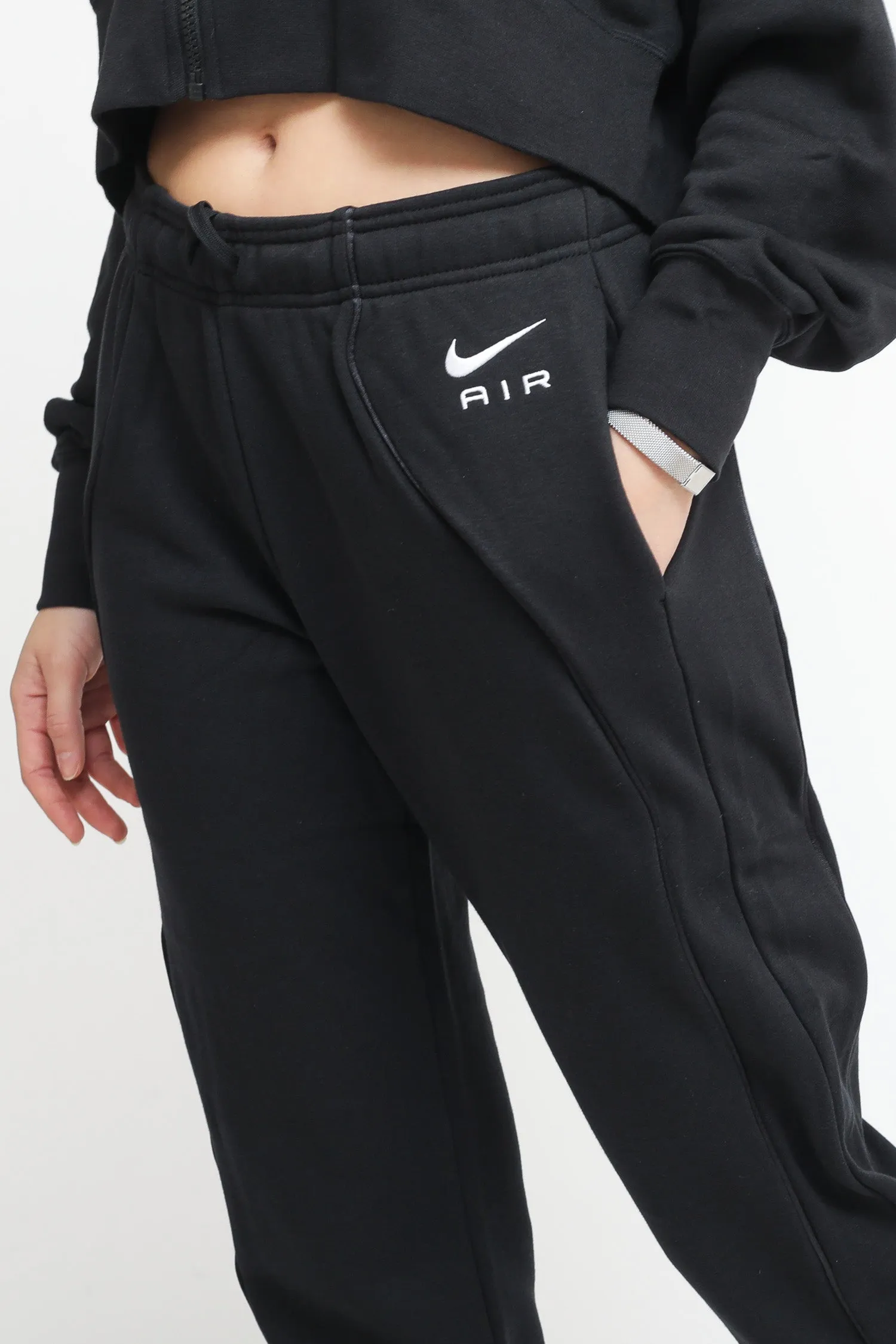 Nike Air Women's Fleece Jogger Standard Fit Mid Rise - Black