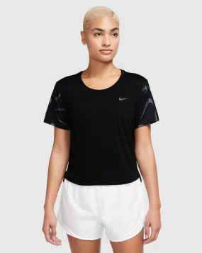 Nike T-Shirt Crop Dri-FIT Swoosh Nero Donna