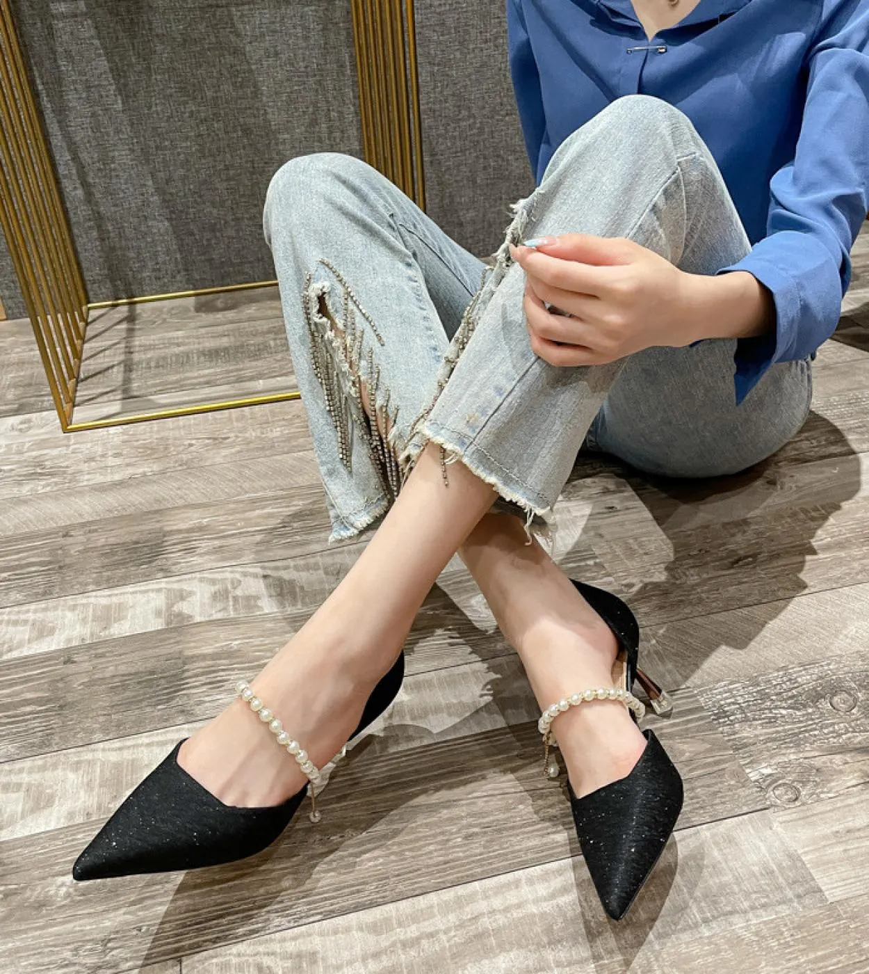 Women Sandals Ladies High Heels Design Sense Niche Beaded Stiletto Temperament Goddess Fan Onebutton Sandals High Heels